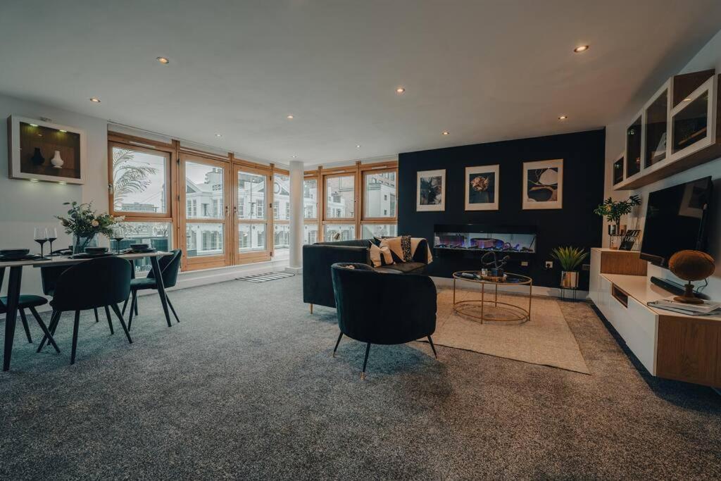 Penthouse Noir - Wyndale Living - Central Bham 2Br Birmingham Zewnętrze zdjęcie